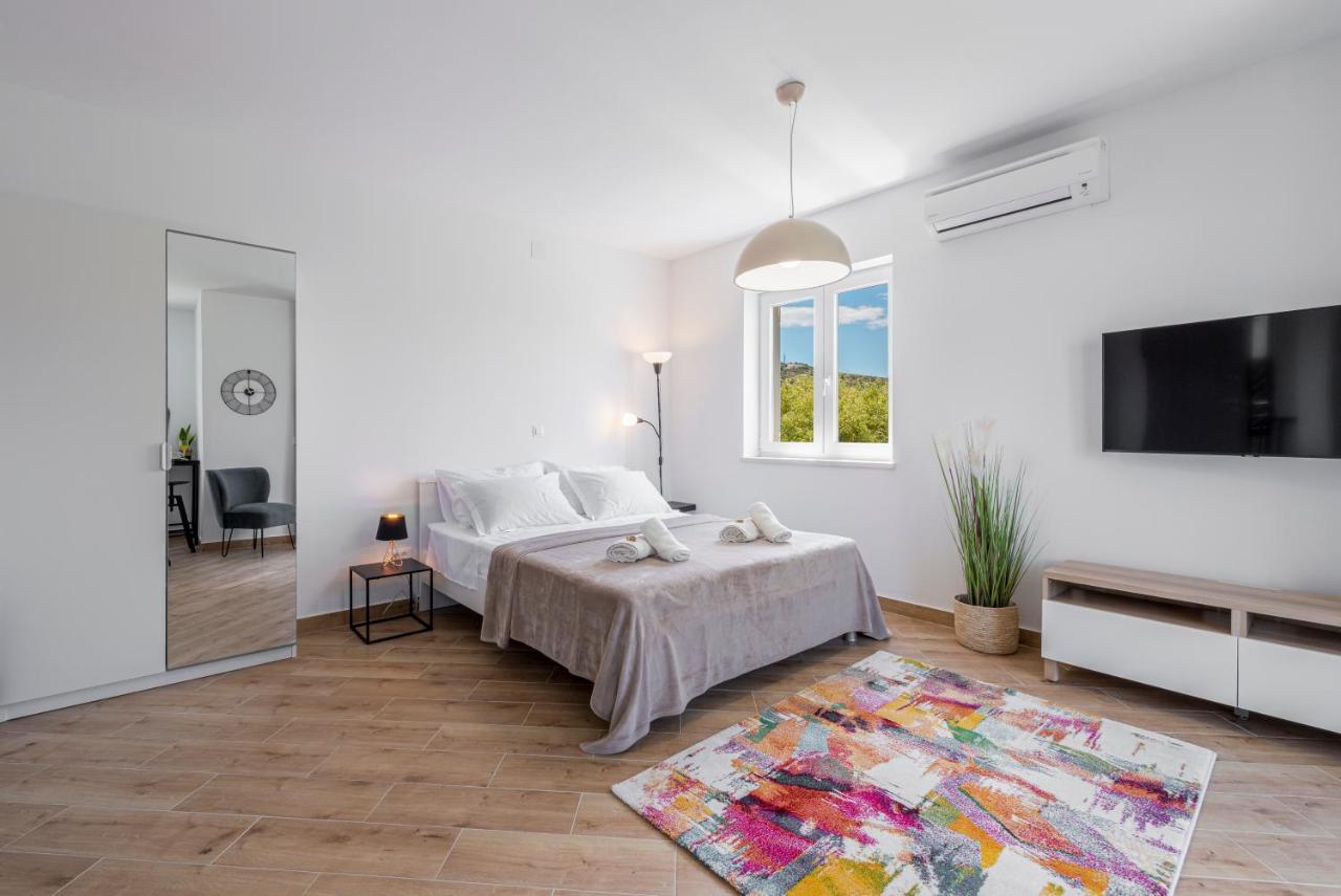 Villa Gold Residence 2 믈리니 외부 사진