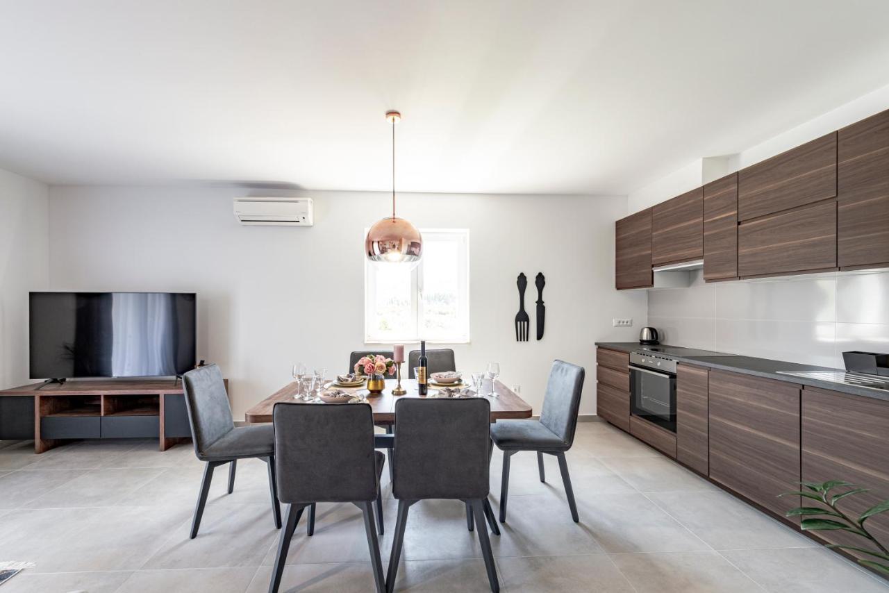 Villa Gold Residence 2 믈리니 외부 사진